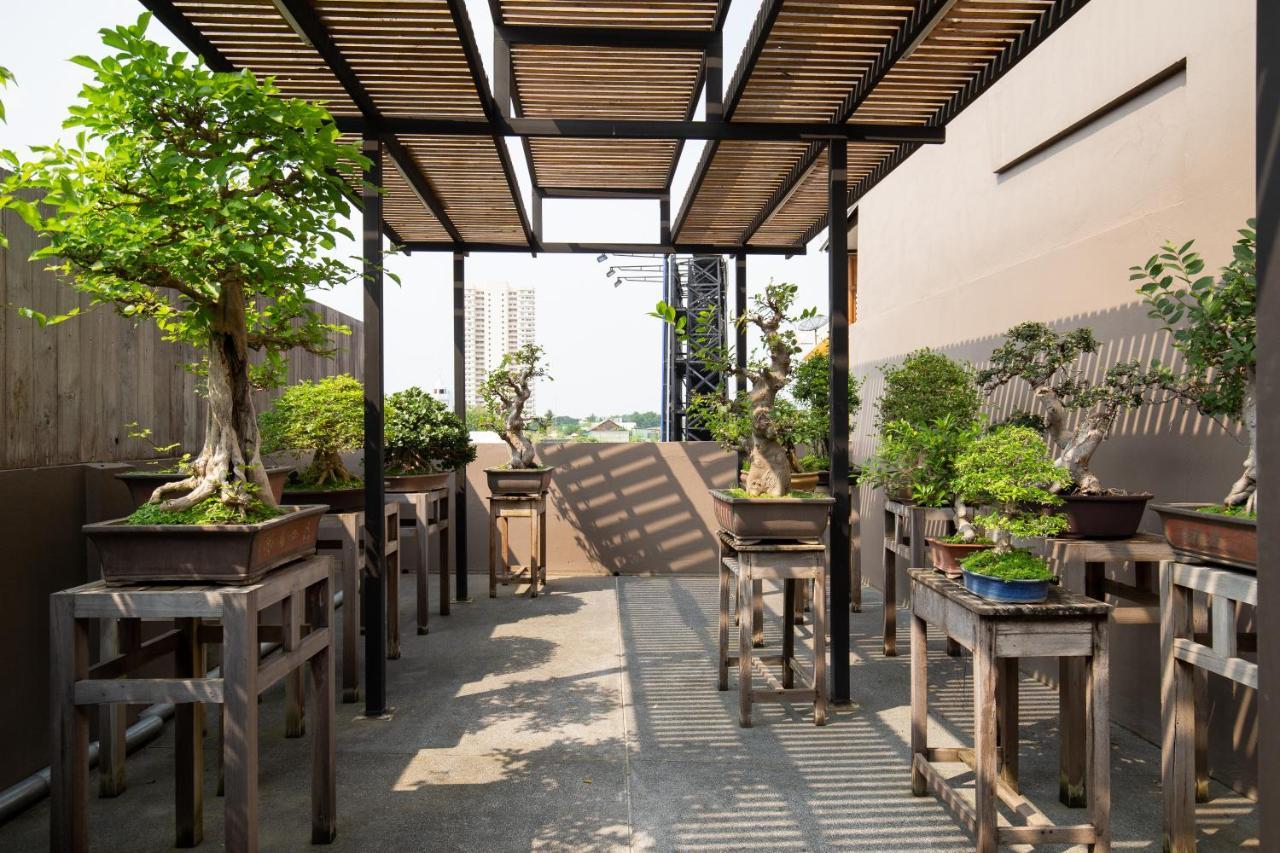 The Bridge An Eclectic Luxotel Chiang Mai Exterior foto